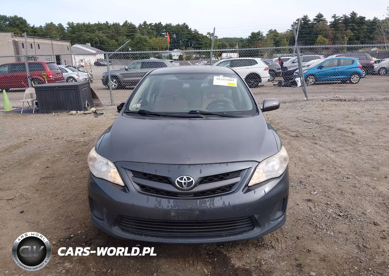 2011 Toyota Corolla Le VIN:JTDBU4EE7BJ095808 - 13