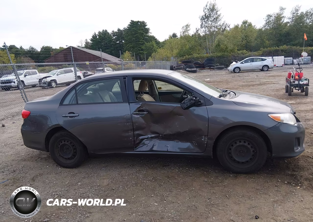2011 Toyota Corolla Le VIN:JTDBU4EE7BJ095808 - 14