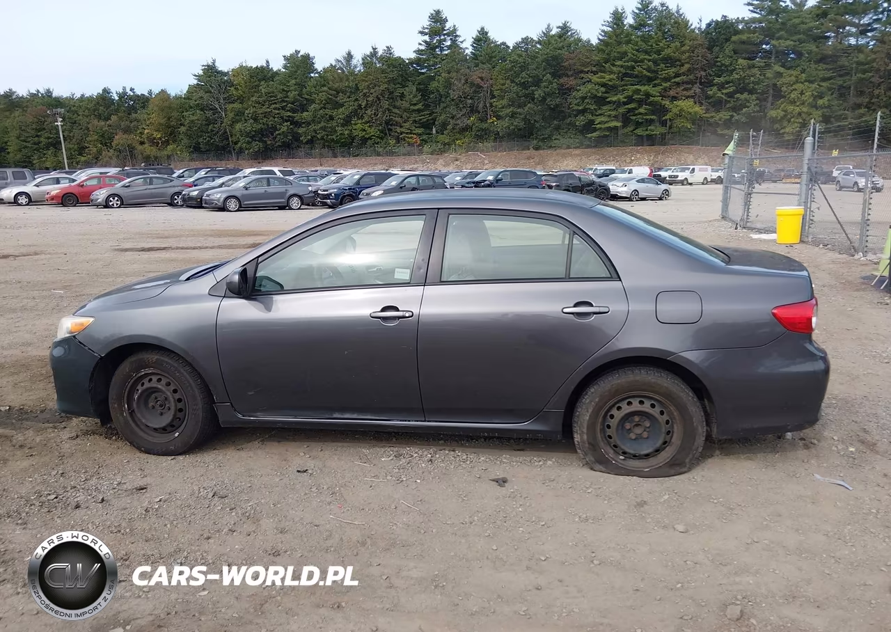 2011 Toyota Corolla Le VIN:JTDBU4EE7BJ095808 - 15