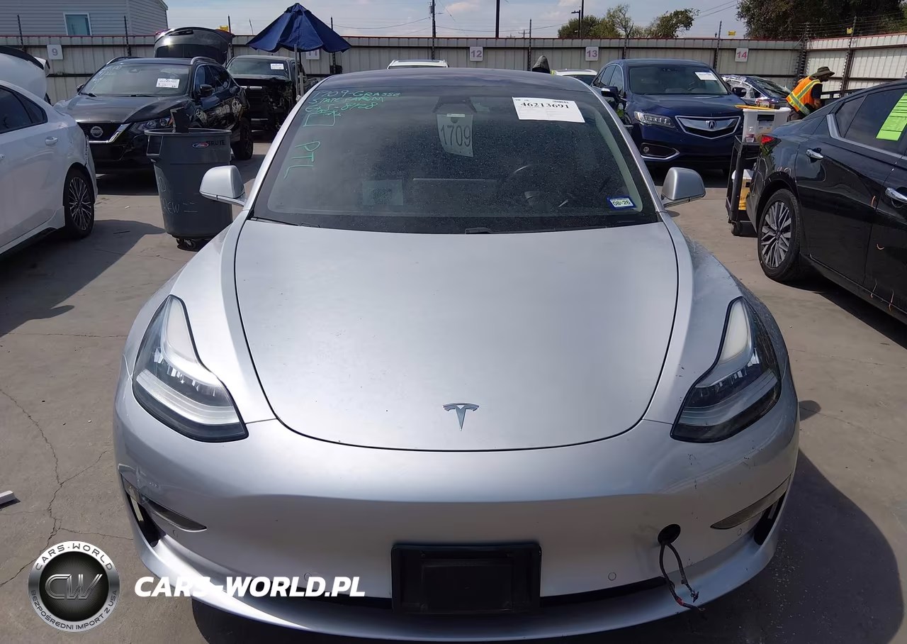 2018 Tesla Modelo 3 VIN:5YJ3E1EA8JF040061 - 12