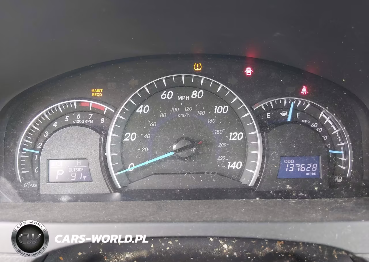 2012 Toyota Camry Xle VIN:4T4BF1FK2CR237061 - 7