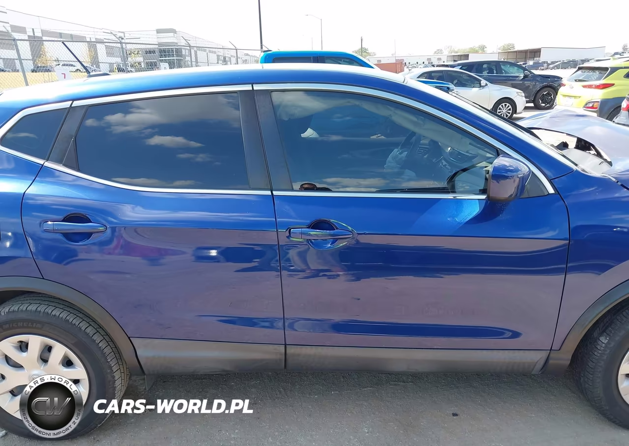2019 Nissan Rogue Sport S VIN:JN1BJ1CP0KW216633 - 13