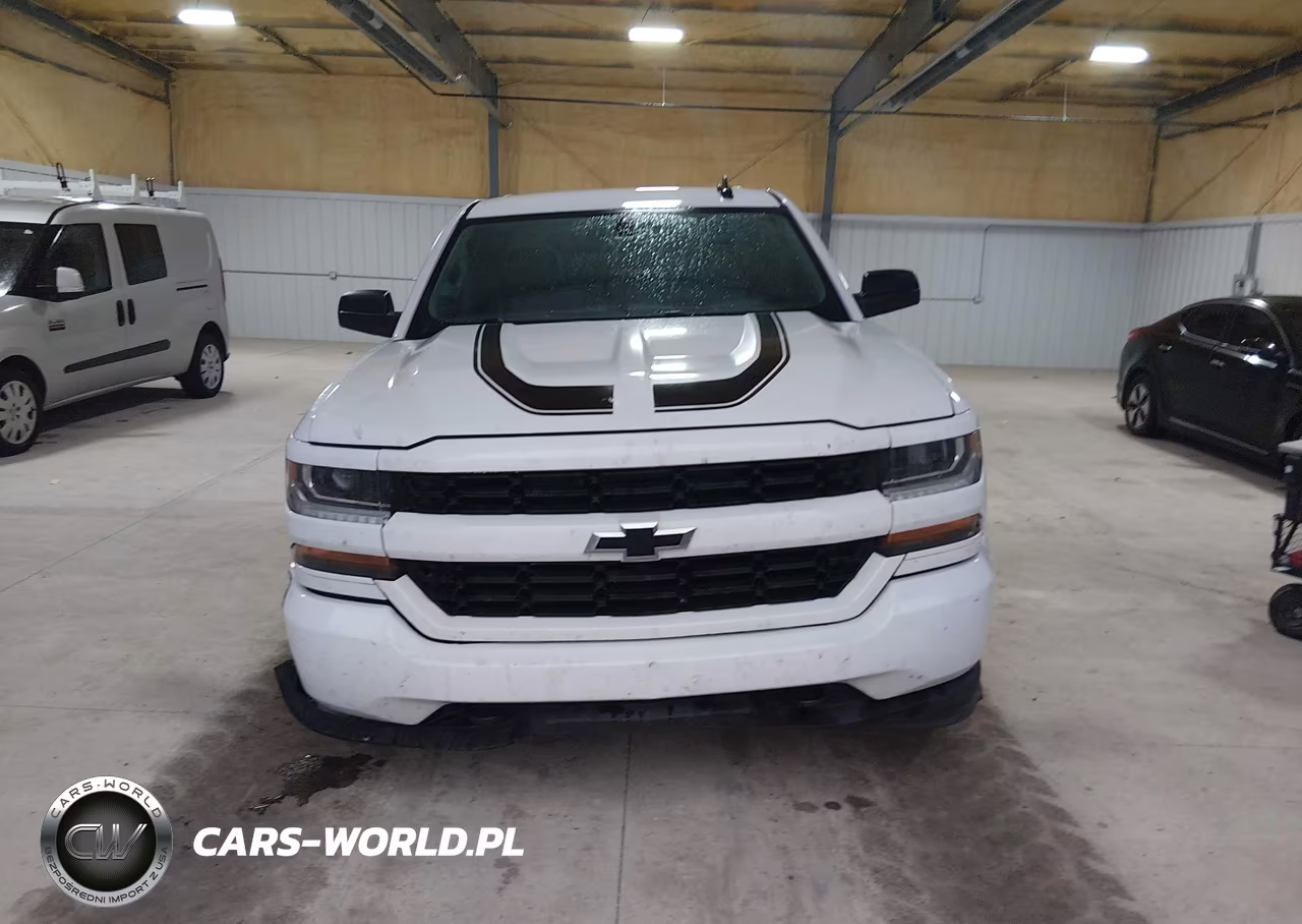 2018 Chevrolet Silverado 1500 Custom VIN:1GCVKPEH6JZ197180 - 12