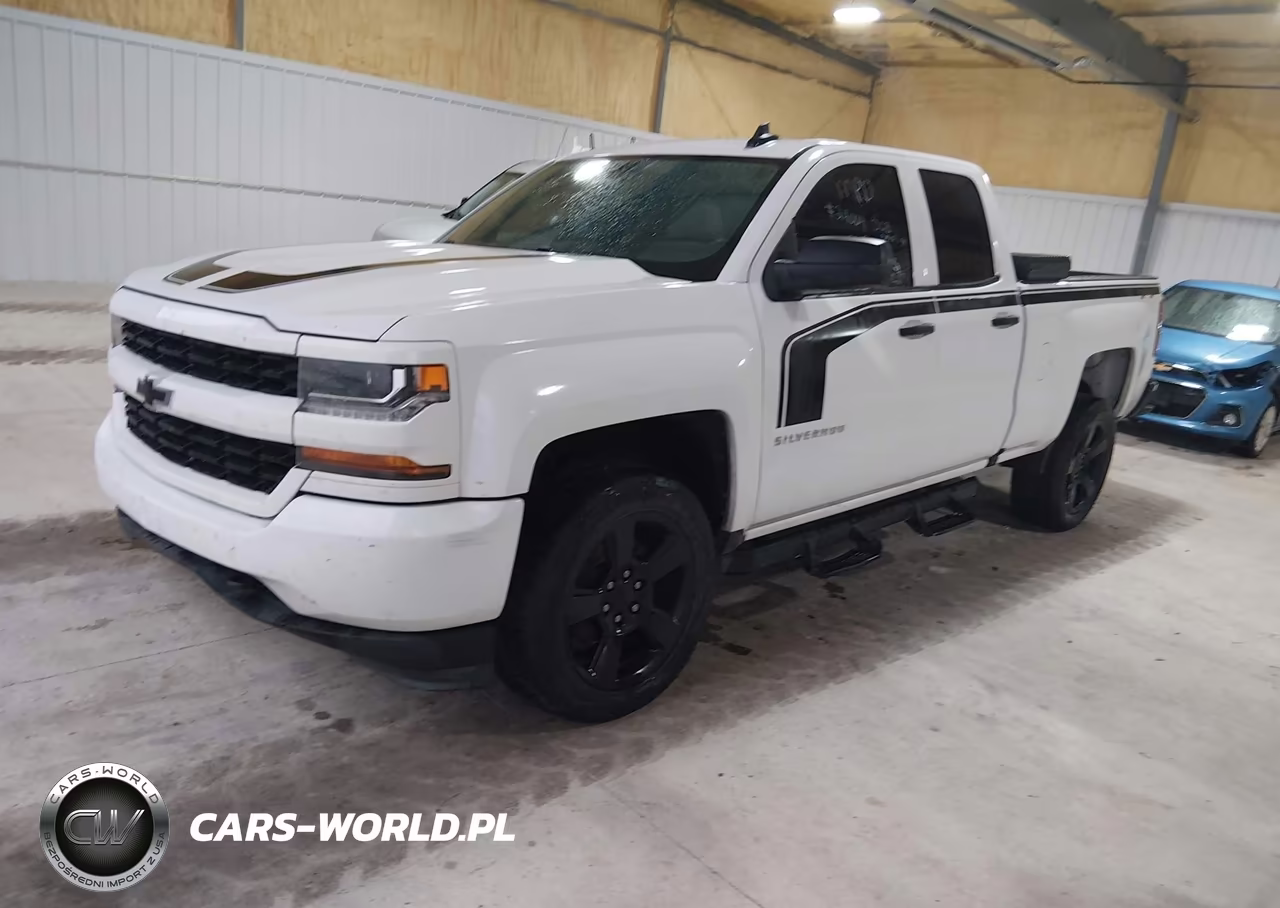 2018 Chevrolet Silverado 1500 Custom VIN:1GCVKPEH6JZ197180 - 2