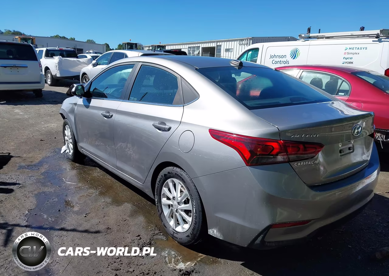 2021 Hyundai Accent Sel VIN:3KPC24A63ME143040 - 3