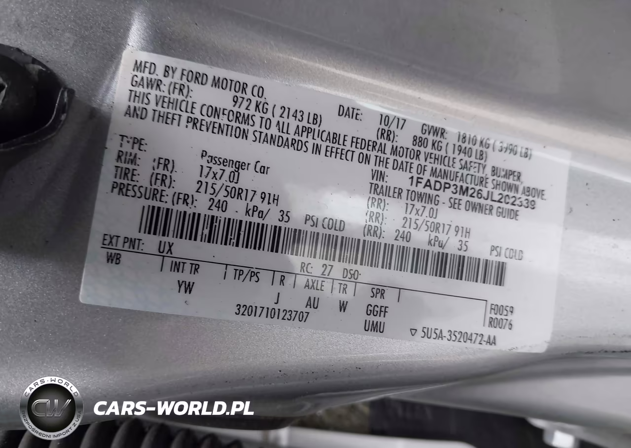 FORD FOCUS SEL VIN:1FADP3M26JL202339 - 9