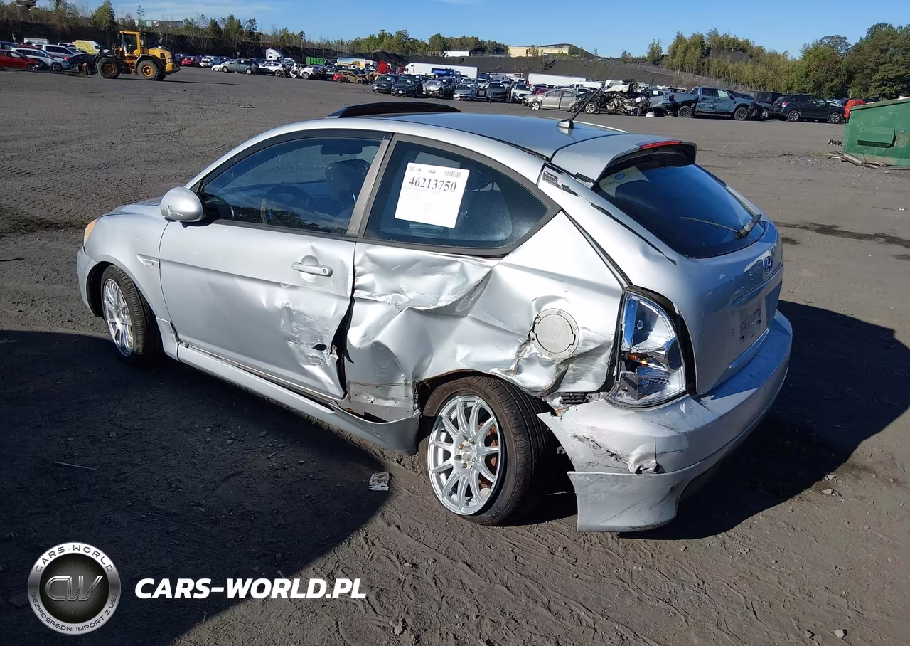 2008 Hyundai Accent Se VIN:KMHCN36C98U056441 - 3