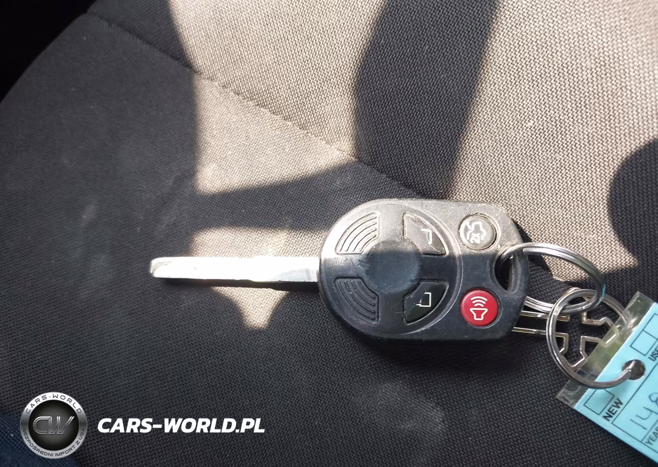 2017 Ford Focus Se VIN:1FADP3F26HL342396 - 11