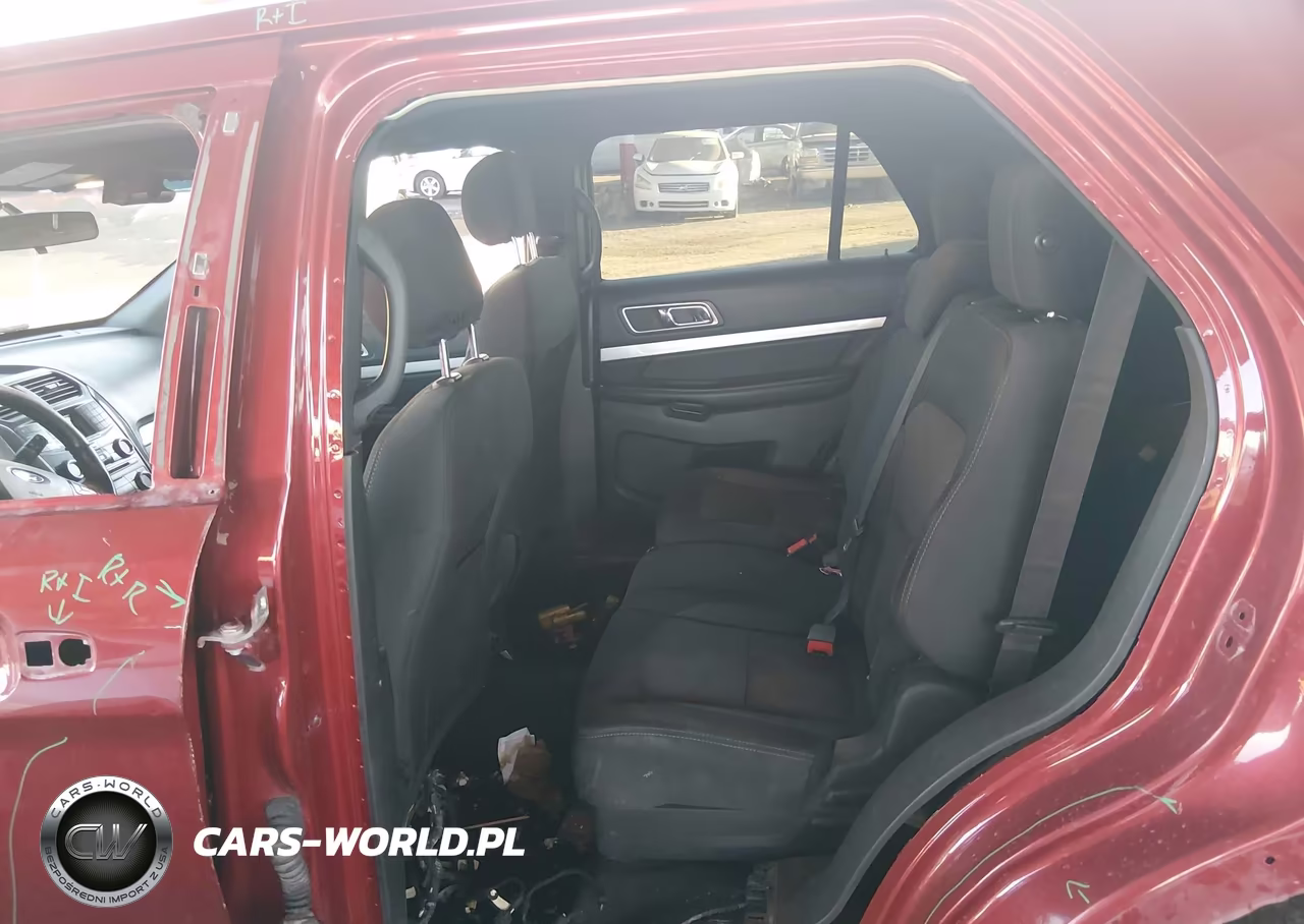 2017 Ford Explorer Xlt VIN:1FM5K7D88HGA93762 - 8