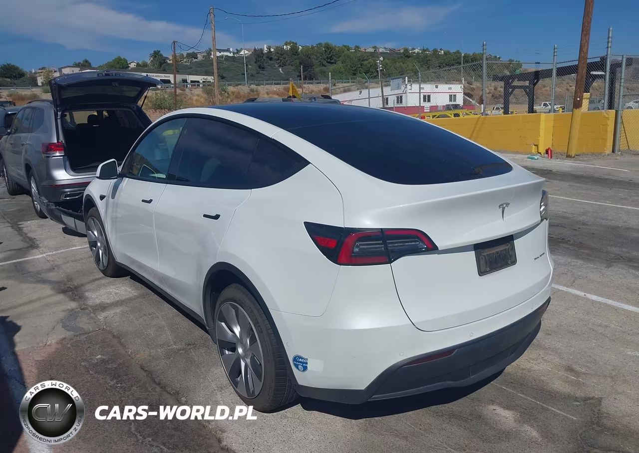 2021 Tesla Model Y Long Range Dual Motor All-Wheel Drive VIN:5YJYGDEE5MF251517 - 3