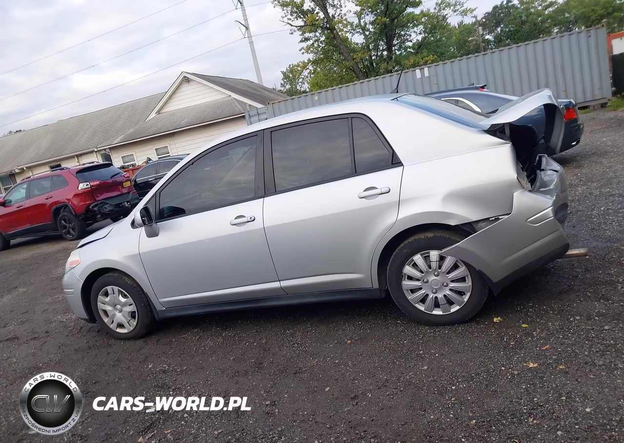 2011 Nissan Versa 1.8S VIN:3N1BC1AP4BL452981 - 14