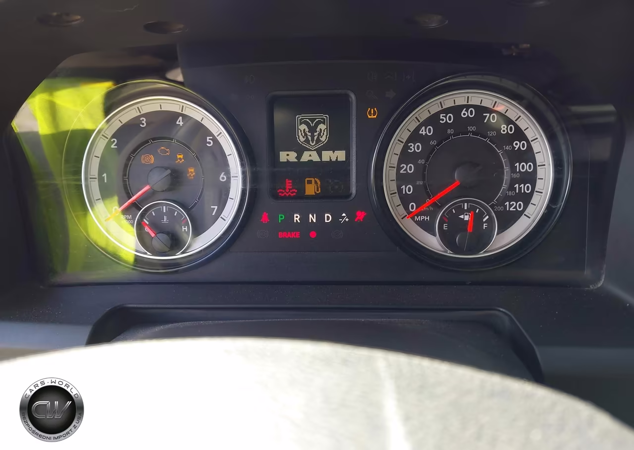 2022 Ram 1500 Classic Tradesman 4X2 5'7 Box VIN:3C6RR6KG6NG388274 - 7