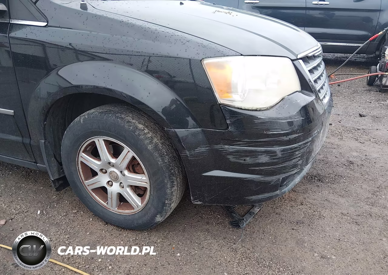2010 Chrysler Town & Country Touring VIN:2A4RR5D14AR131947 - 6