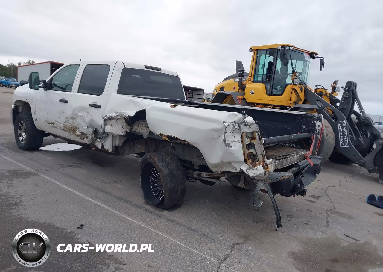 2008 Chevrolet Silverado 2500Hd Lt1 VIN:1GCHK23648F192878 - 3