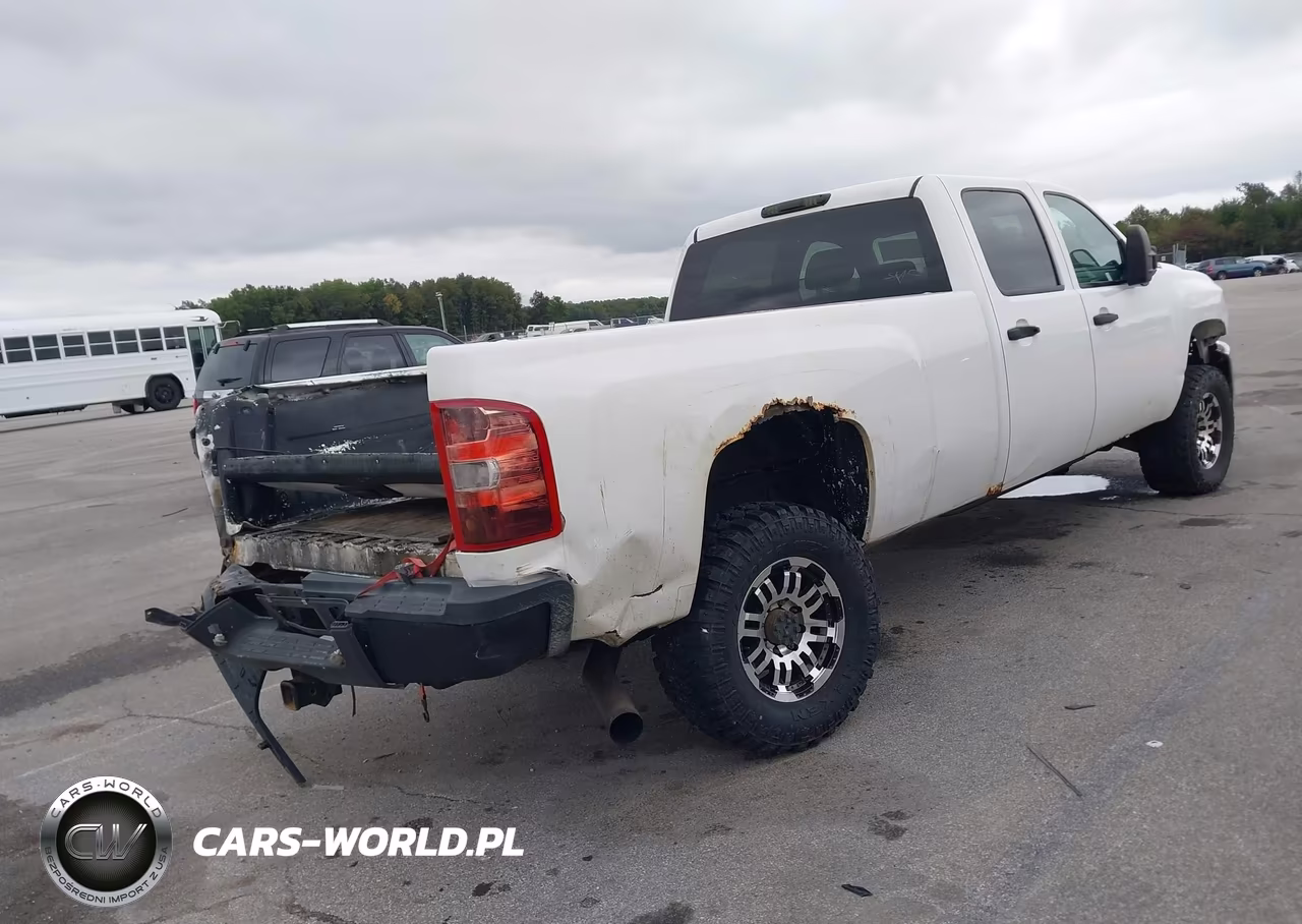 2008 Chevrolet Silverado 2500Hd Lt1 VIN:1GCHK23648F192878 - 4