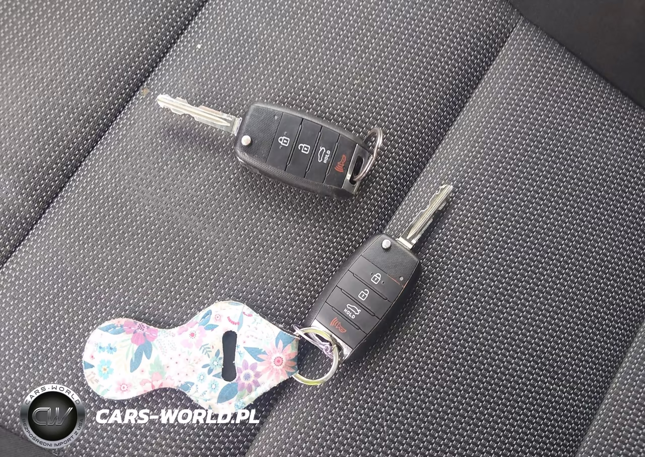 2017 Kia Forte Lx VIN:3KPFK4A72HE127245 - 11