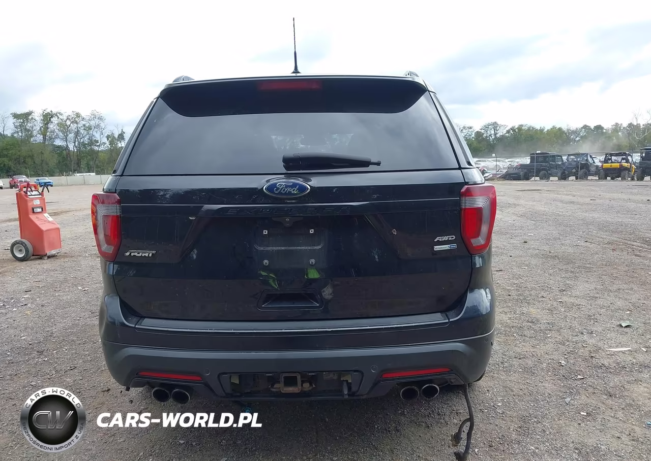 2018 Ford Explorer Sport VIN:1FM5K8GT3JGA40950 - 17
