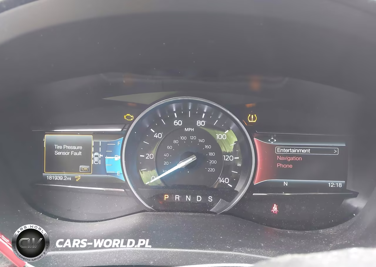2018 Ford Explorer Sport VIN:1FM5K8GT3JGA40950 - 7