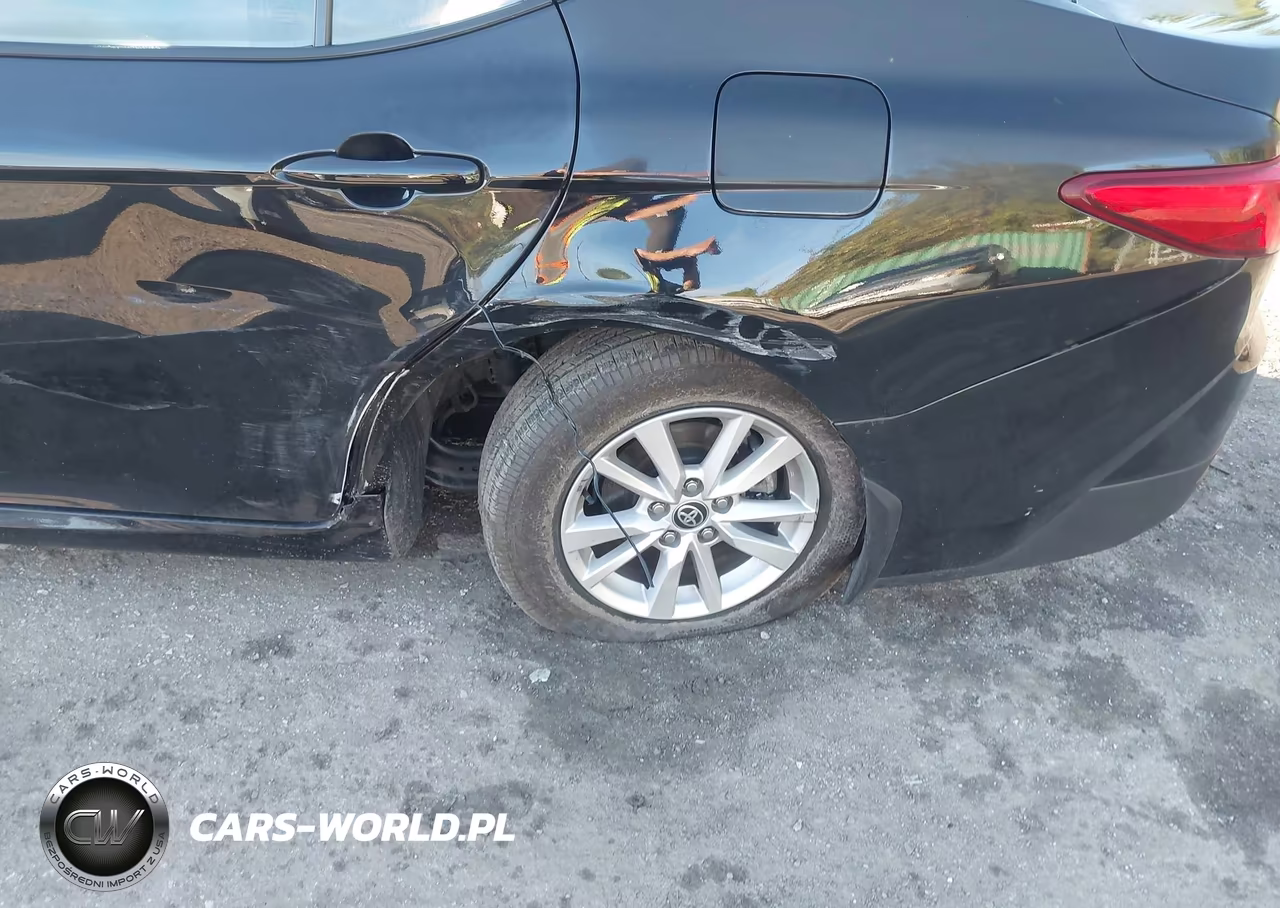 2025 Toyota Camry Le VIN:4T1DAACK1SU182963 - 6