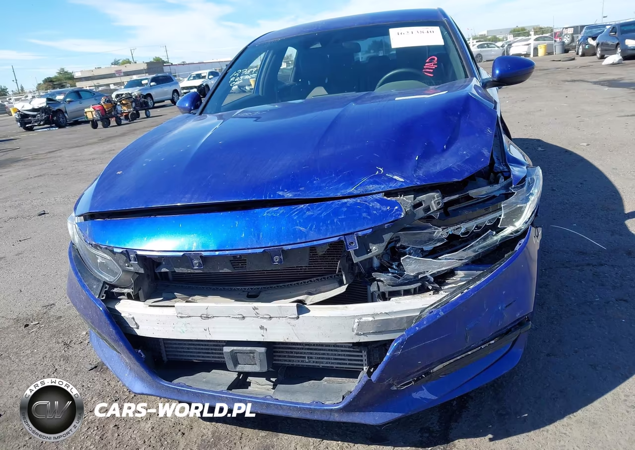 2018 Honda Accord Sport VIN:1HGCV1F35JA180367 - 12