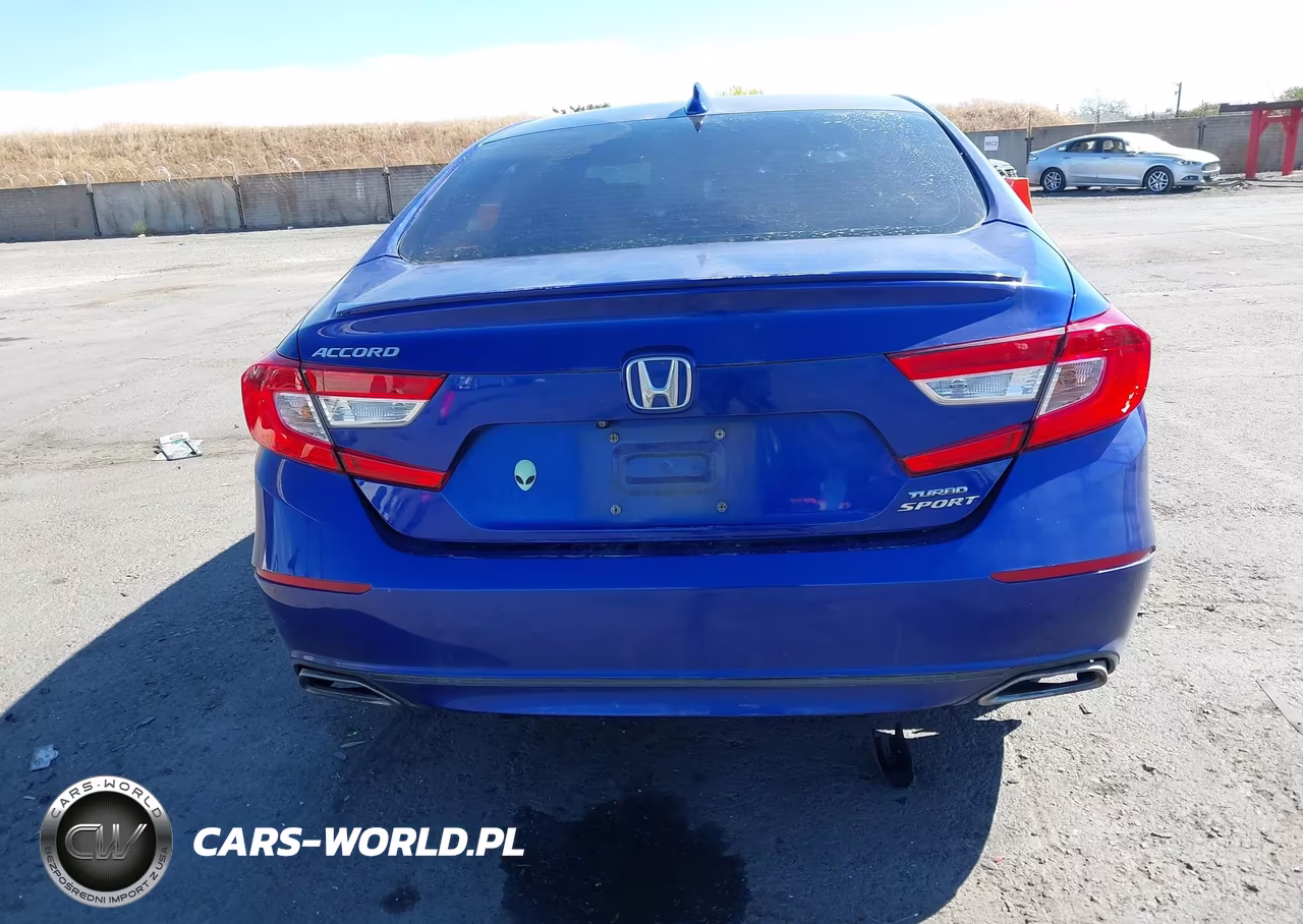 2018 Honda Accord Sport VIN:1HGCV1F35JA180367 - 16