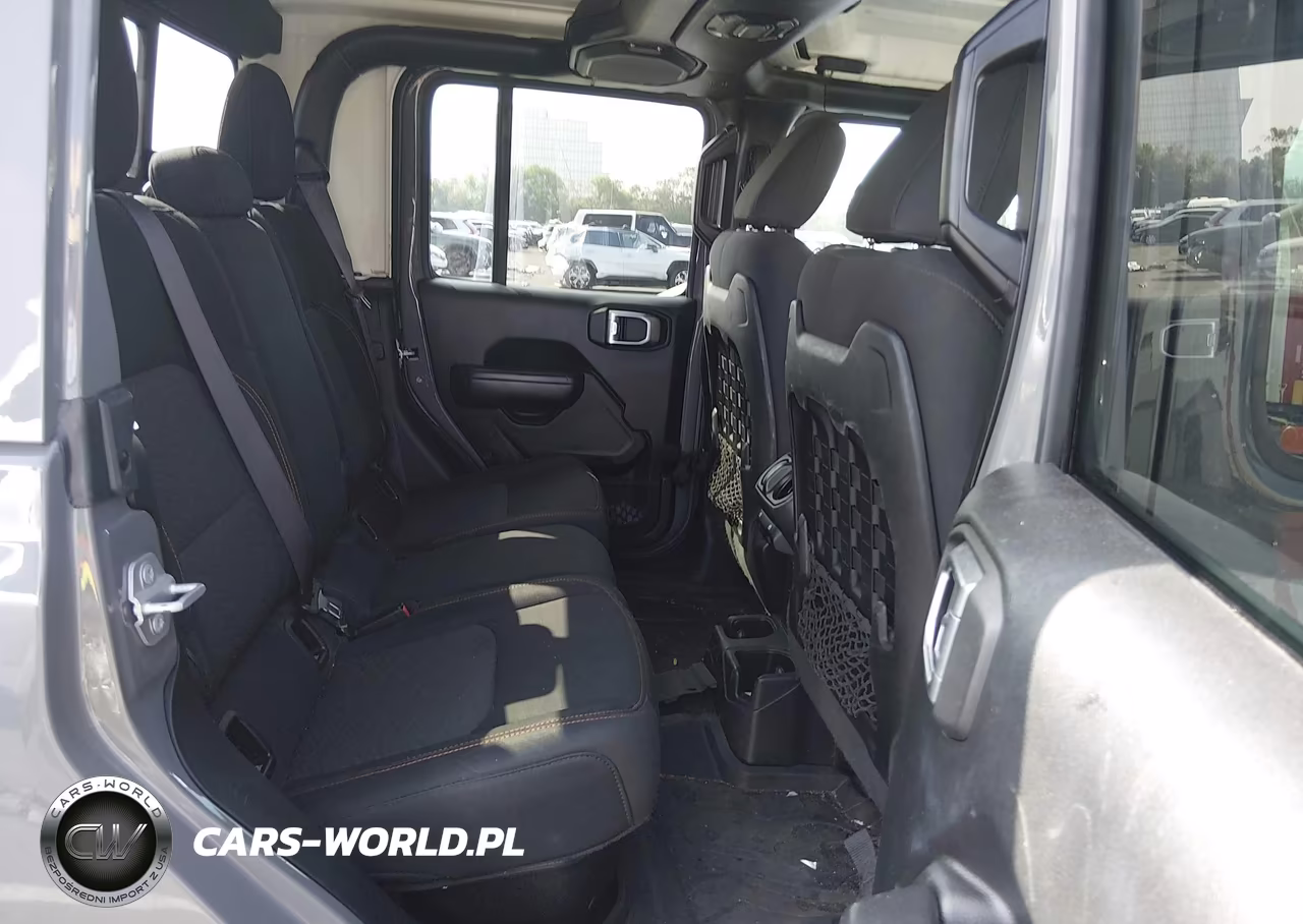 2021 Jeep Gladiator Mojave 4X4 VIN:1C6JJTEG3ML508077 - 8