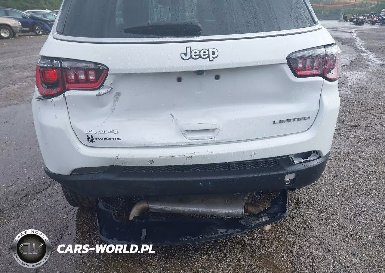 2025 Jeep Compass Limited 4X4 VIN:3C4NJDCN0ST523932 - 6