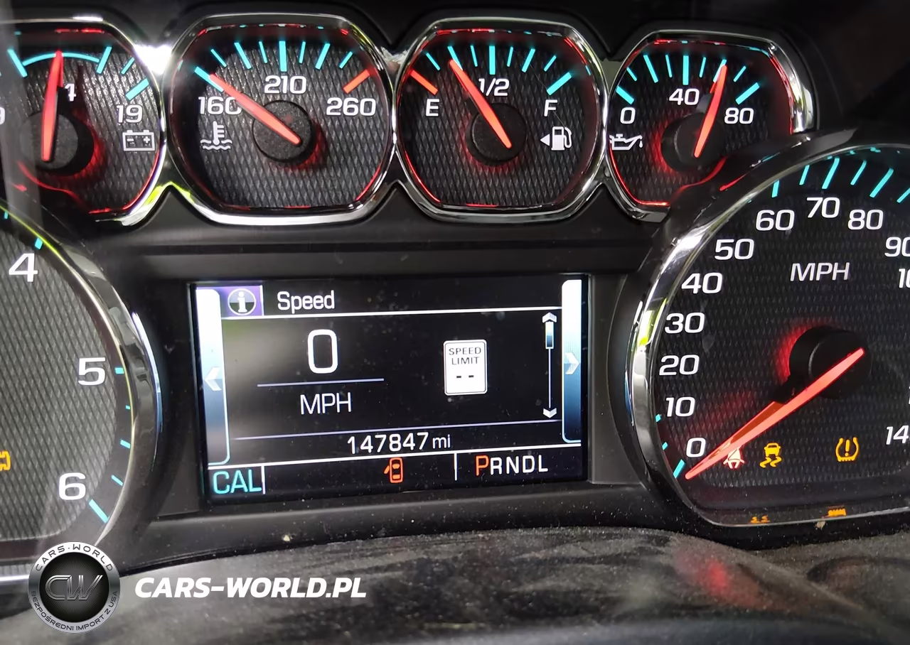 2018 Chevrolet Silverado 1500 2Lt VIN:3GCUKREC2JG131009 - 13