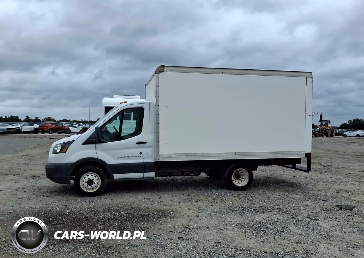 2018 Ford Transit-350 Cutaway VIN:1FDRS6PM5JKB23064 - 14