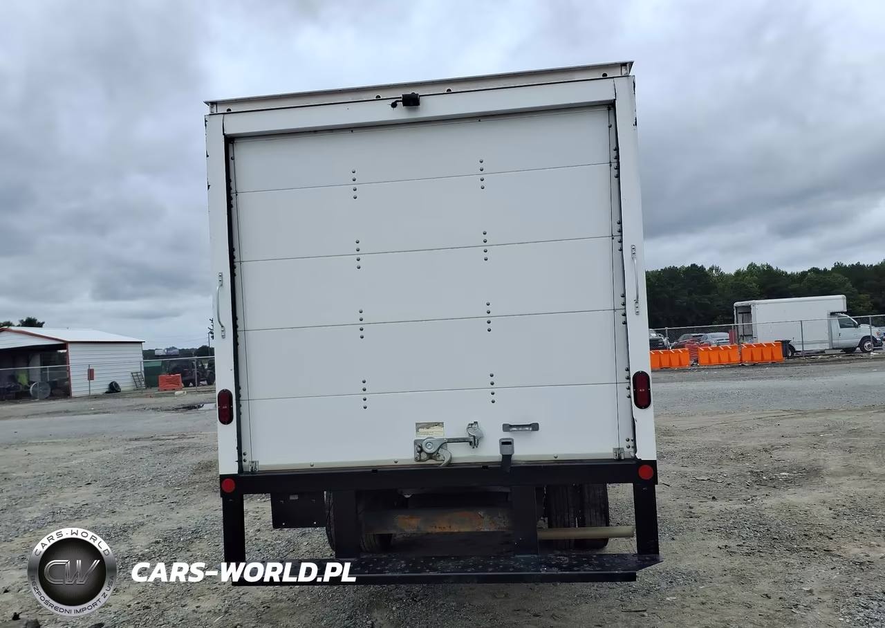 2018 Ford Transit-350 Cutaway VIN:1FDRS6PM5JKB23064 - 16