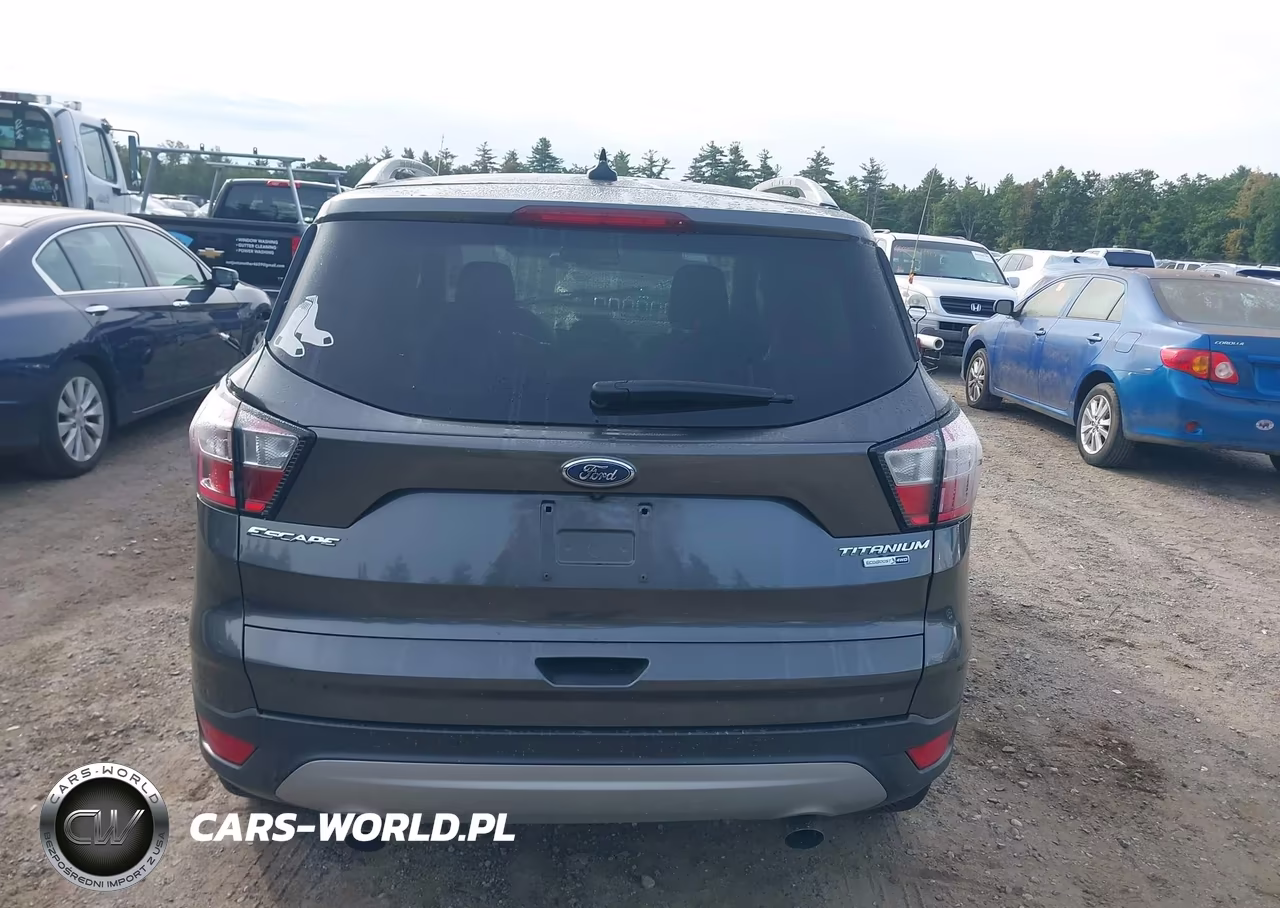 2018 Ford Escape Titanium VIN:1FMCU9J92JUB33156 - 15