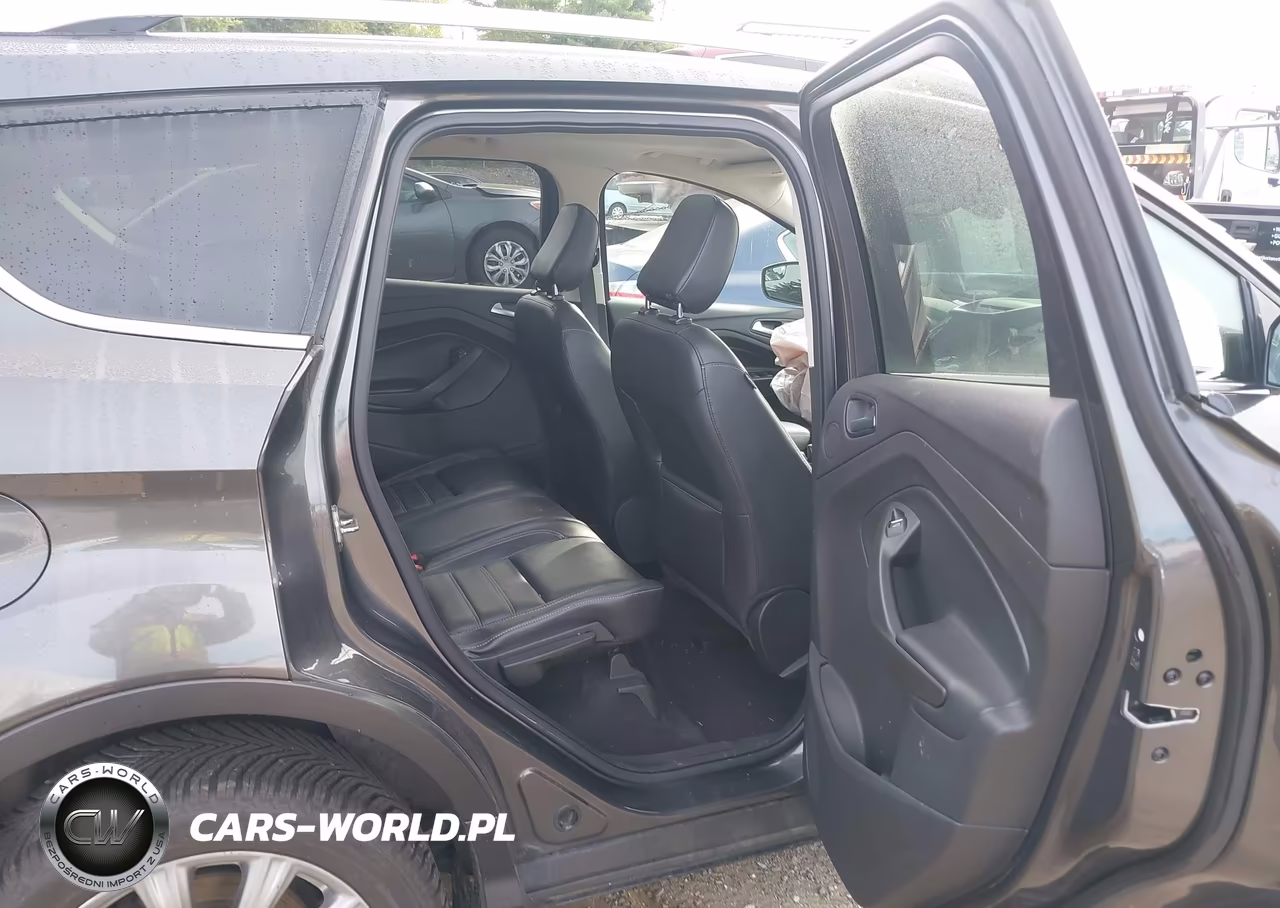 2018 Ford Escape Titanium VIN:1FMCU9J92JUB33156 - 8