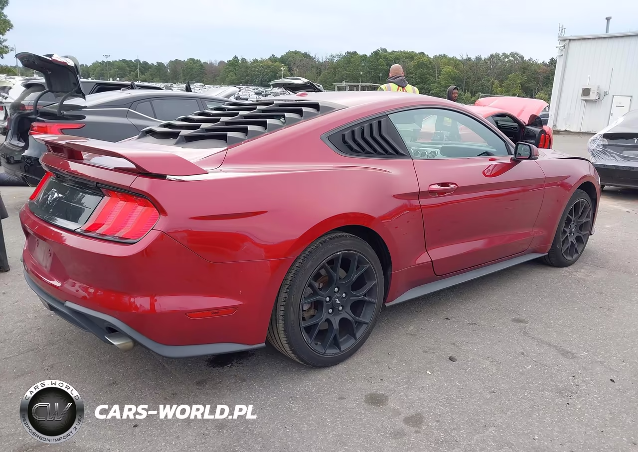 2018 Ford Mustang Ecoboost VIN:1FA6P8TH3J5182373 - 4