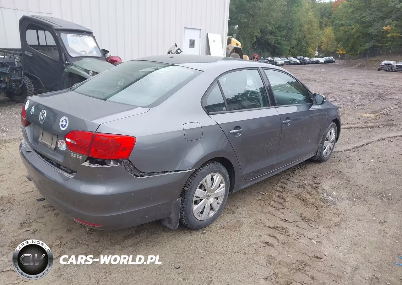 2011 Volkswagen Jetta 2.5L Se VIN:3VWBZ7AJ8BM112430 - 4