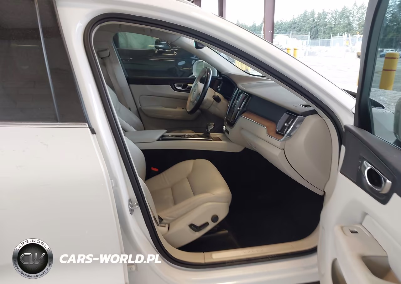 2021 Volvo Xc60 T6 Momentum VIN:YV4A22RK6M1774474 - 5