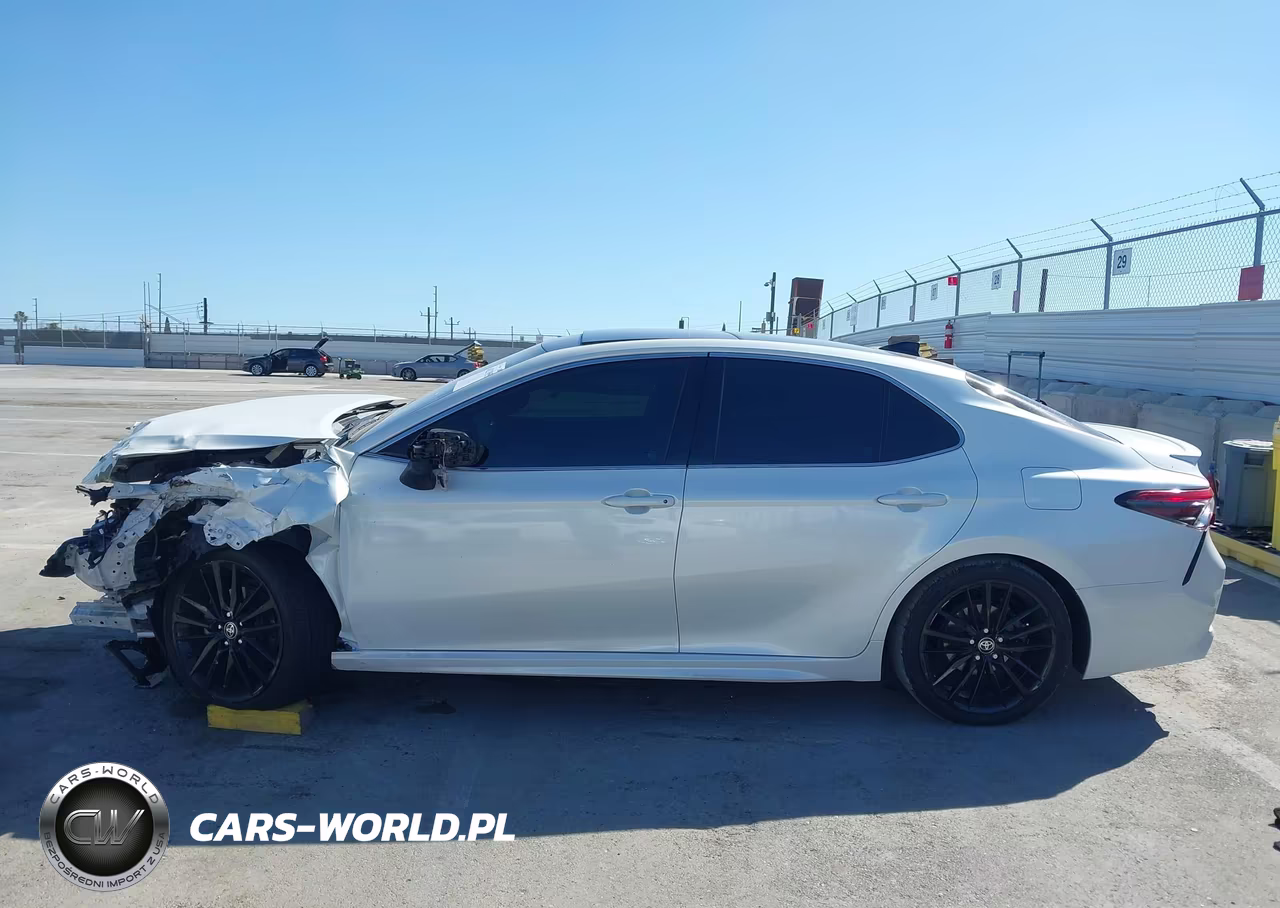 2022 Toyota Camry Xse VIN:4T1K61AK7NU011148 - 15
