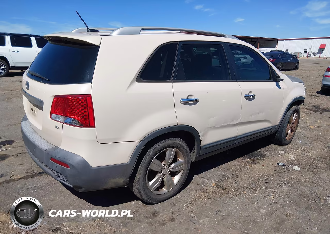 2012 Kia Sorento Ex VIN:5XYKU4A69CG209517 - 4