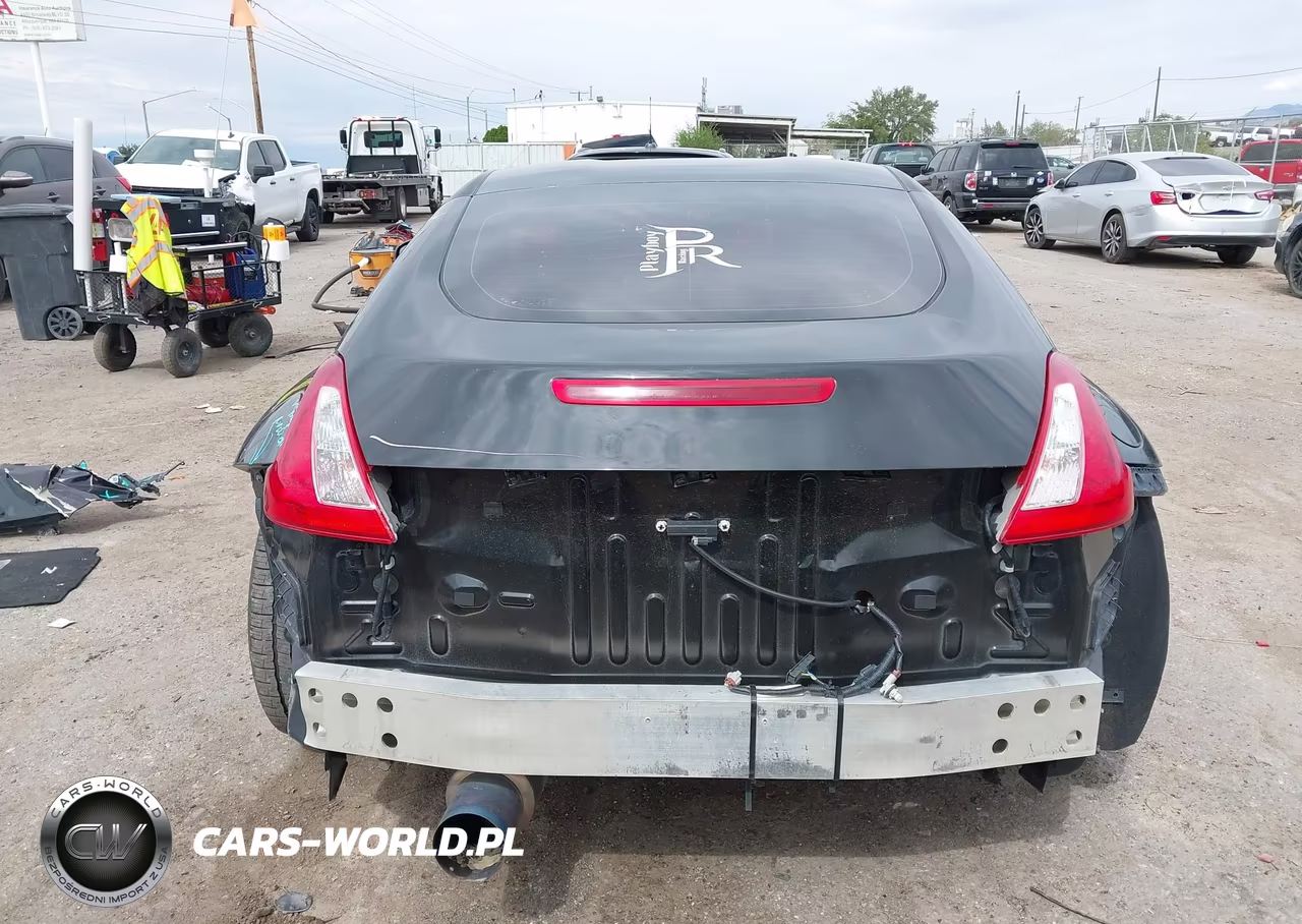 2016 Nissan 370Z VIN:JN1AZ4EH1GM930575 - 17