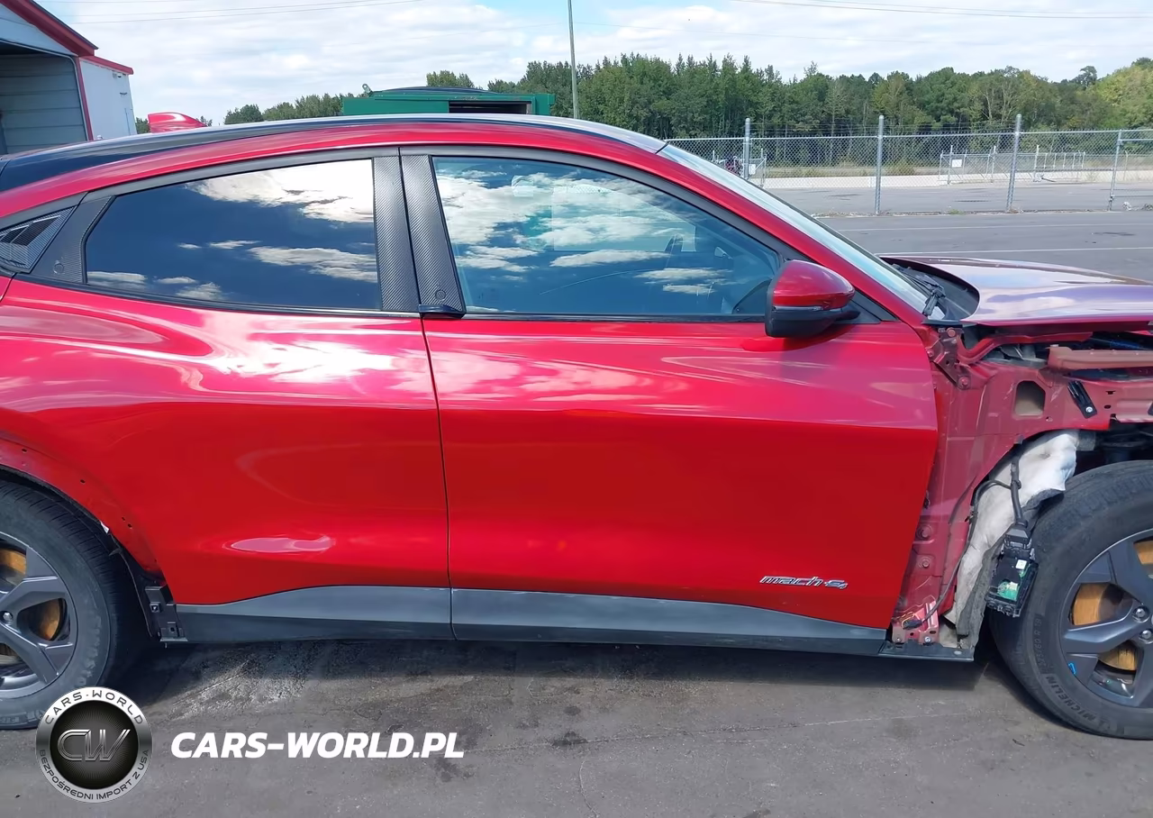 2022 Ford Mustang Mach-E Select VIN:3FMTK1SS6NMA20510 - 14