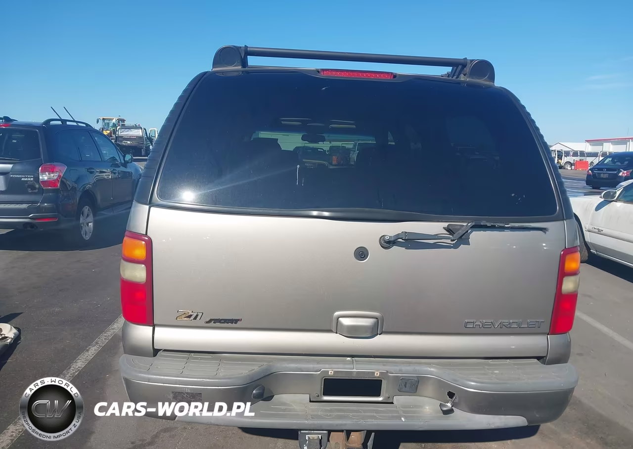 2003 Chevrolet Suburban 1500 Z71 VIN:1GNFK16Z63R243951 - 16
