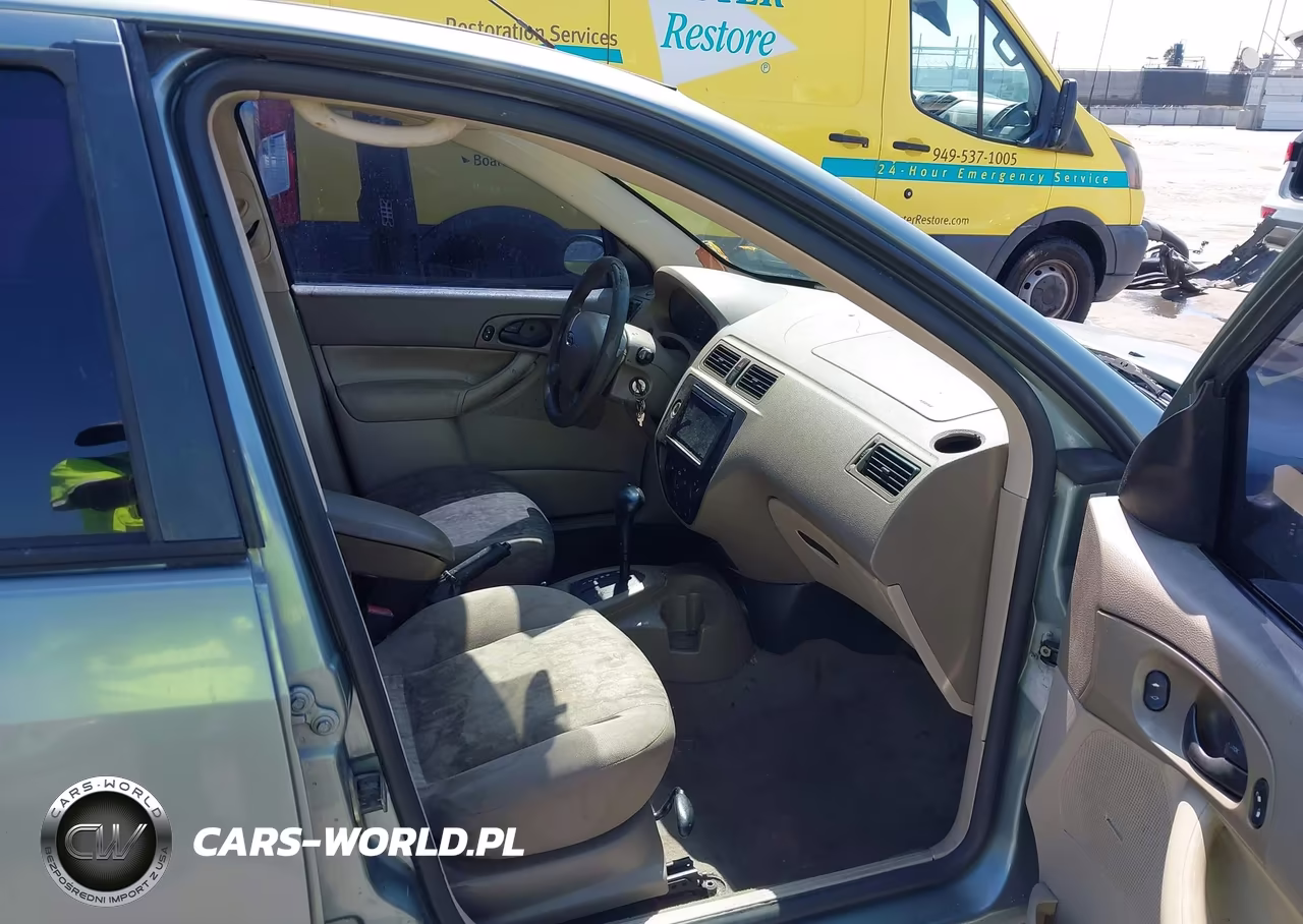 2005 Ford Focus Zx4 VIN:1FAFP34N35W224368 - 5