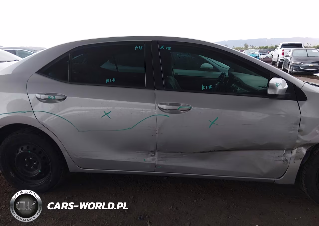 2016 Toyota Corolla Le VIN:2T1BURHE5GC620957 - 13