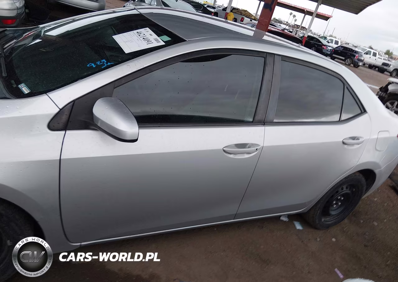 2016 Toyota Corolla Le VIN:2T1BURHE5GC620957 - 14