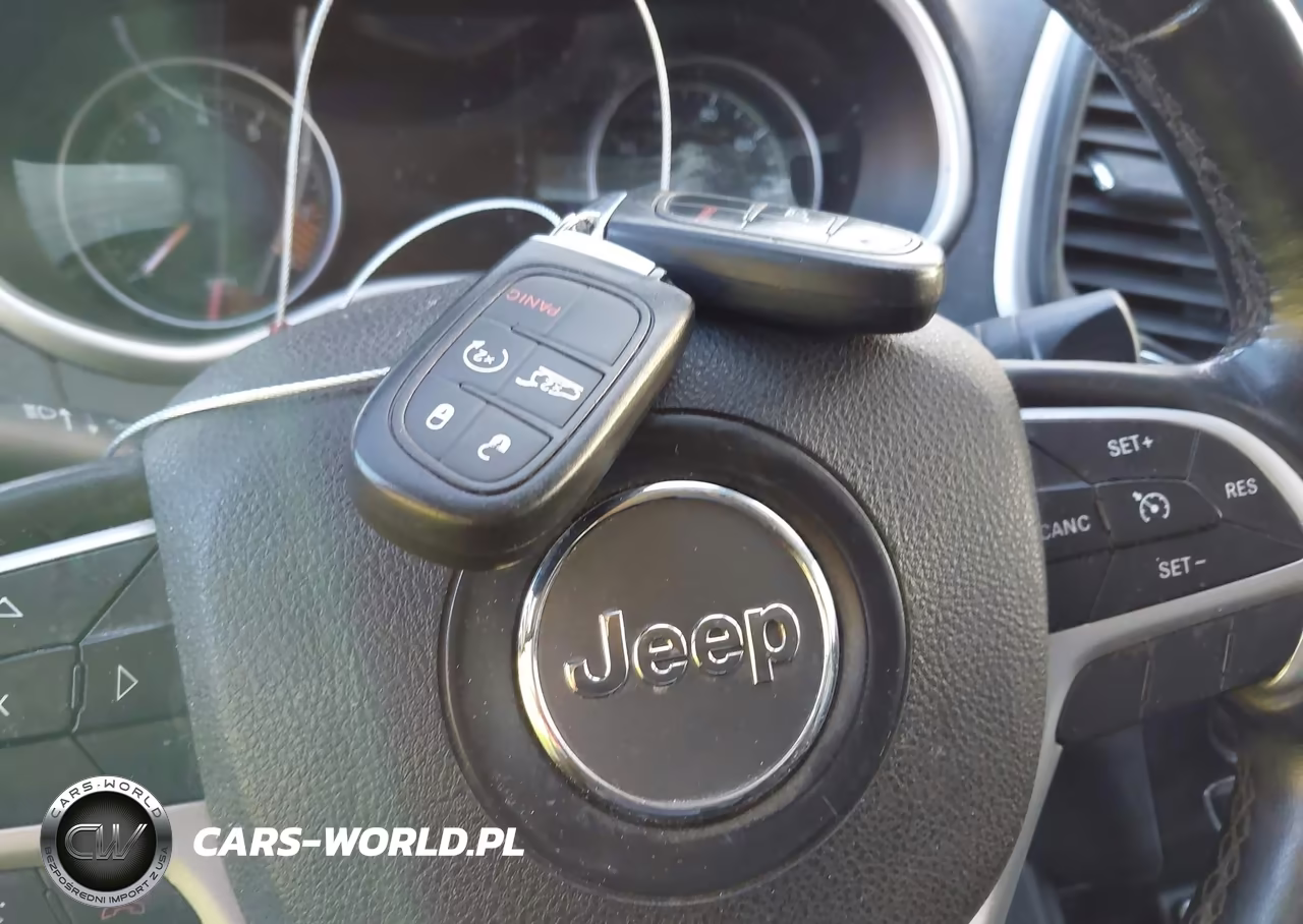 2015 Jeep Cherokee Trailhawk VIN:1C4PJMBS1FW576168 - 11