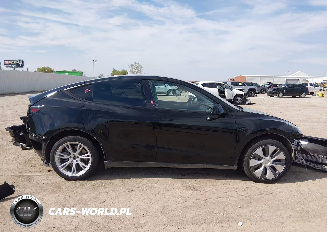2023 Tesla Model Y Awd-Long Range Dual Motor All-Wheel Drive VIN:7SAYGDEE6PA112114 - 15