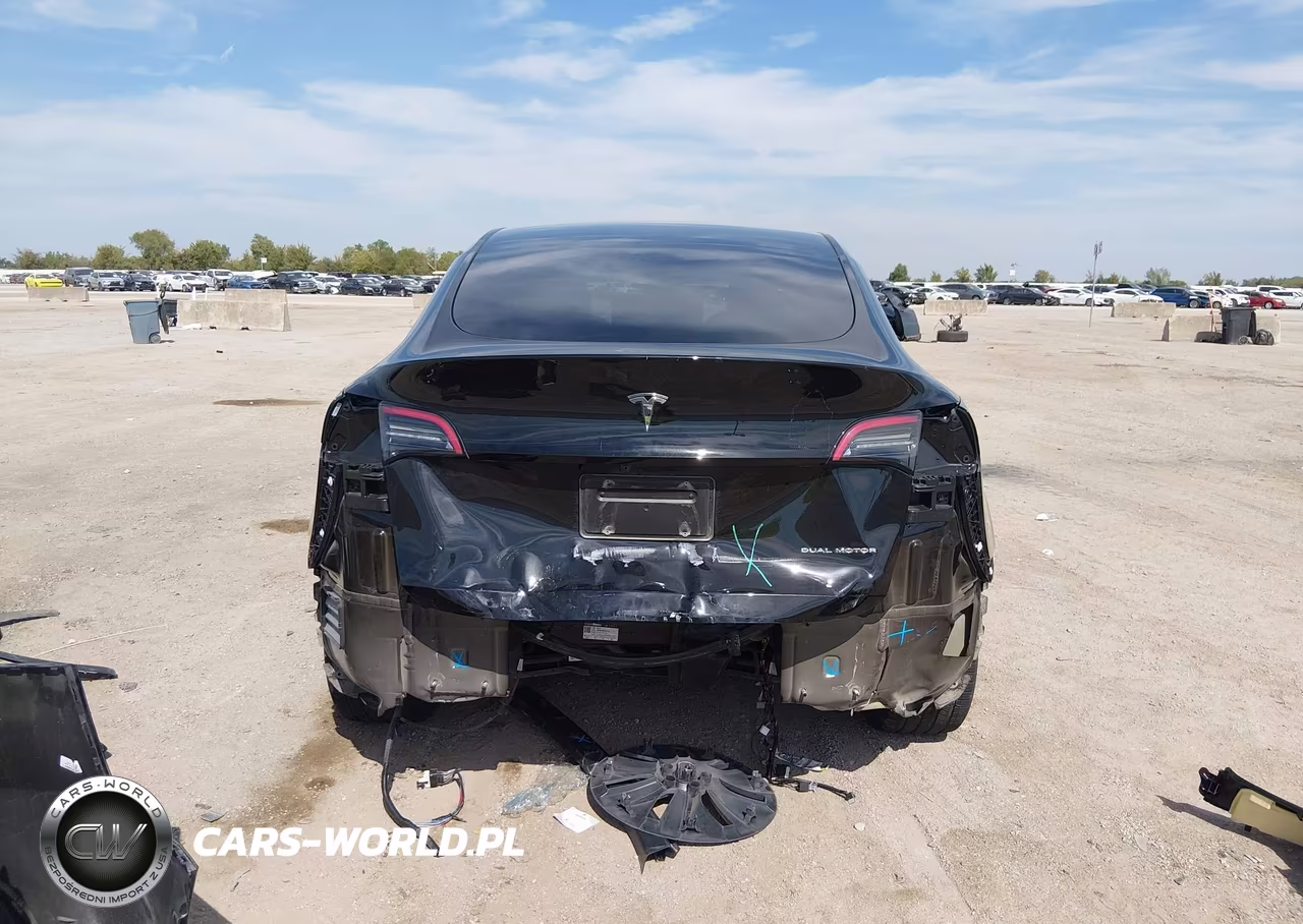 2023 Tesla Model Y Awd-Long Range Dual Motor All-Wheel Drive VIN:7SAYGDEE6PA112114 - 18
