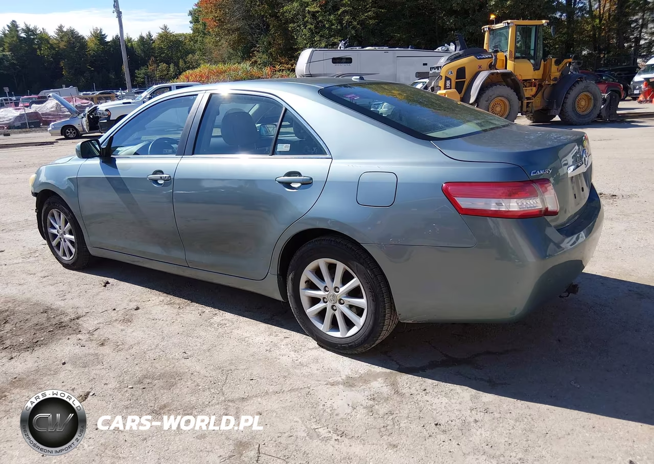 2011 Toyota Camry Xle VIN:4T4BF3EK3BR101713 - 3