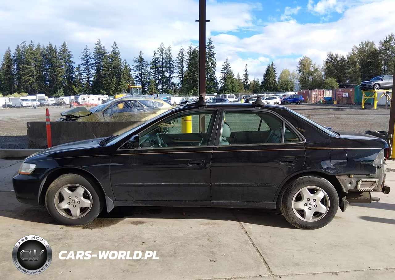 1999 Honda Accord Sdn Ex VIN:1HGCG1657XA056430 - 15