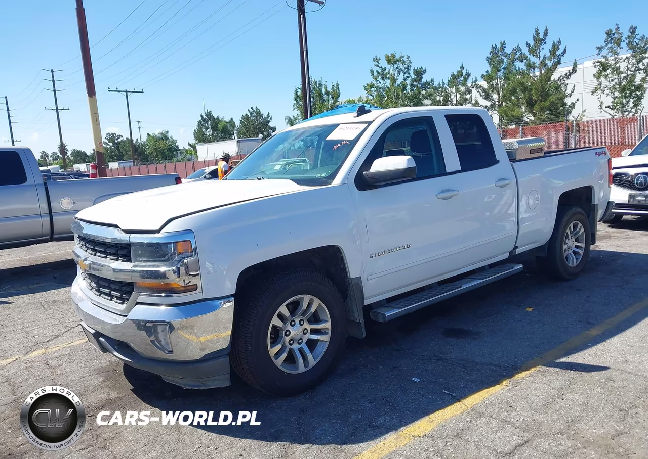 2019 Chevrolet Silverado 1500 Ld Lt VIN:2GCVKPEC9K1175558 - 2