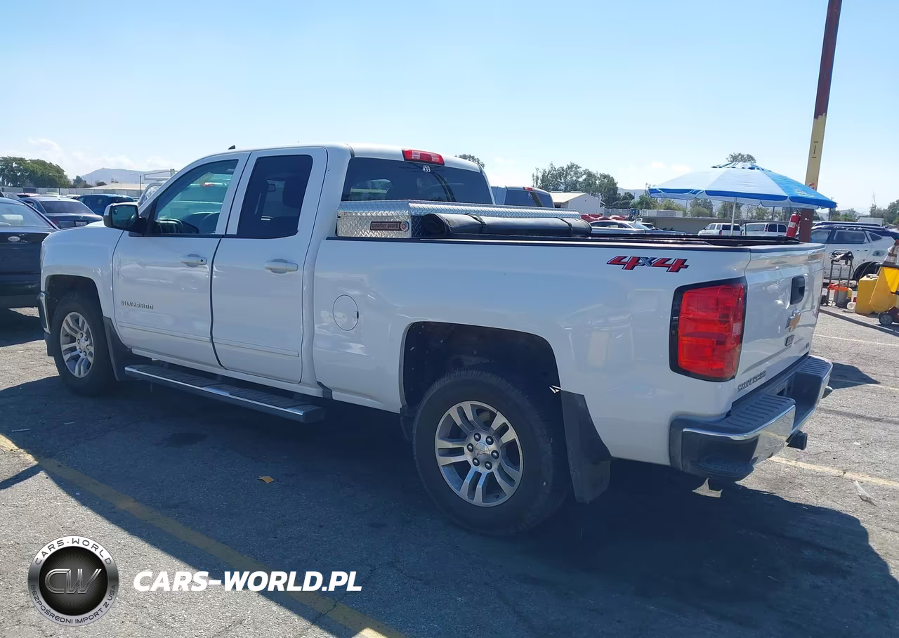 2019 Chevrolet Silverado 1500 Ld Lt VIN:2GCVKPEC9K1175558 - 3